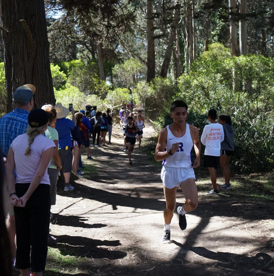 EJ Odocayen ’20 at the Lowell
Invitational at Golden Gate Park.
goals together, as cross country is a team sport.