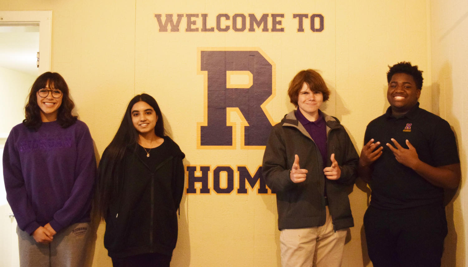 The candidates for the 2022-2023 student body co-president positions are Marcella Fabre ’23, Areeshah Farooq ’23, Edward Macdonald ’23 and Mahkai Hunt ’23. The speeches were delivered on May 20 in Lindland Theatre, and the voting will commence this week.